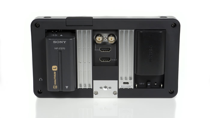 SmallHD 702_back